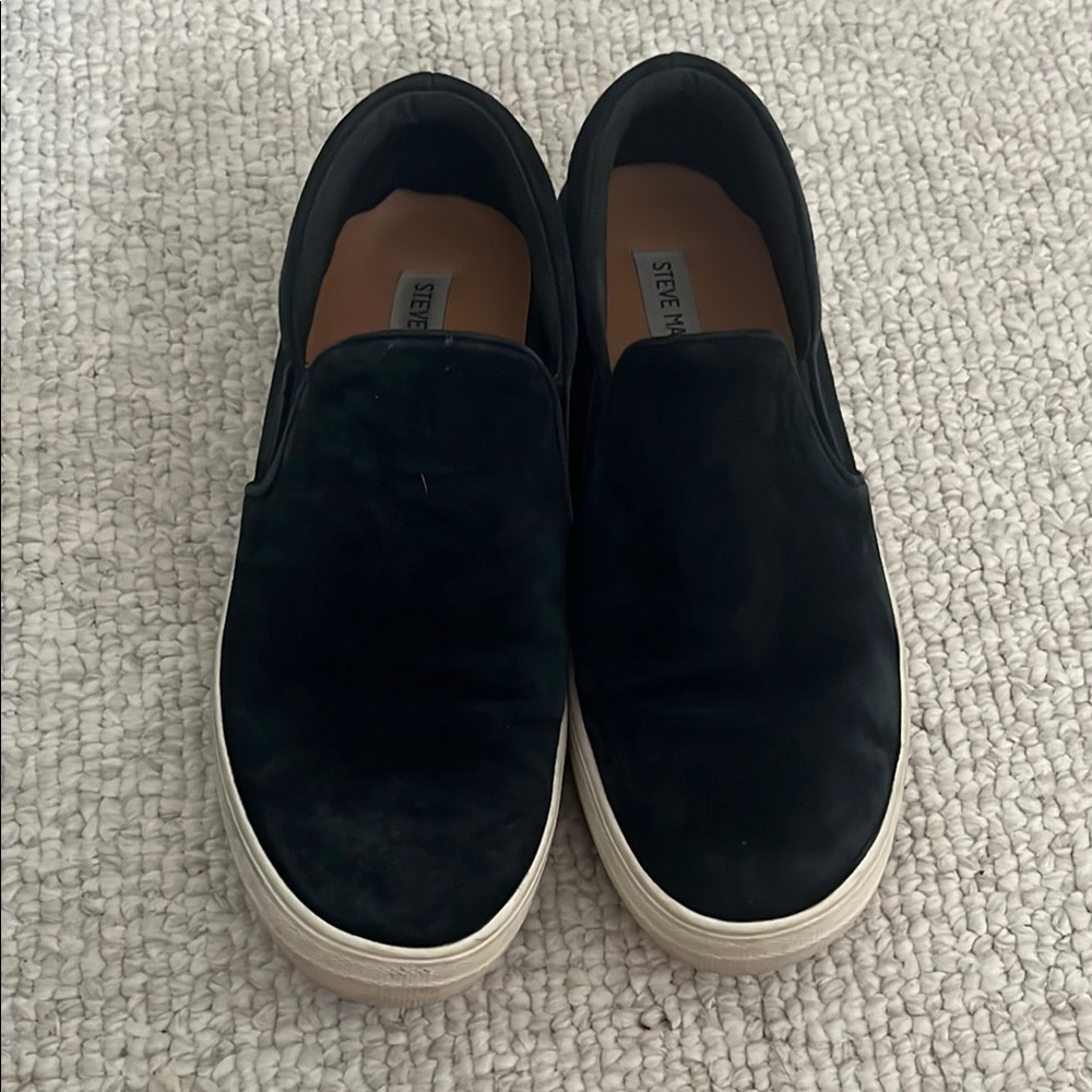 Steve Madden platform slip ons